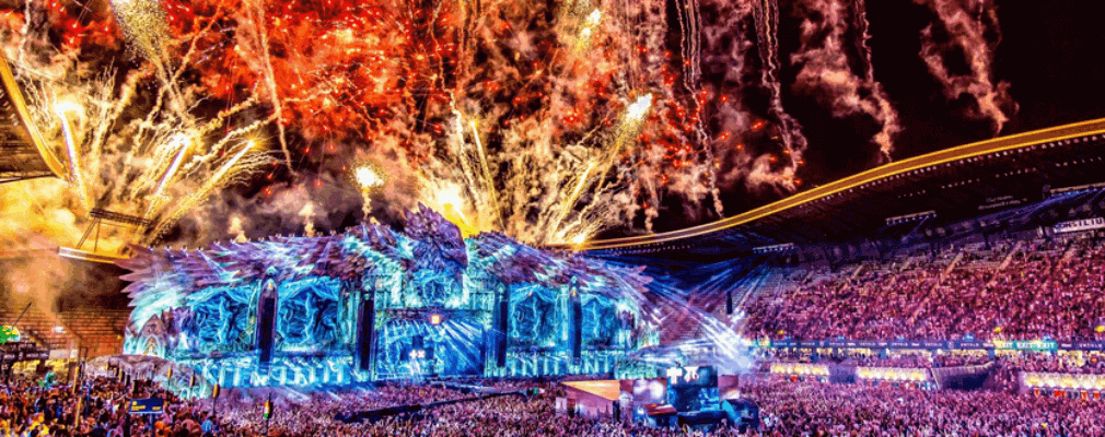 Untold 2025 – 10 ani de bass, prafuri și “te iubesc, dar nu știu cum te&nbsp;cheamă”